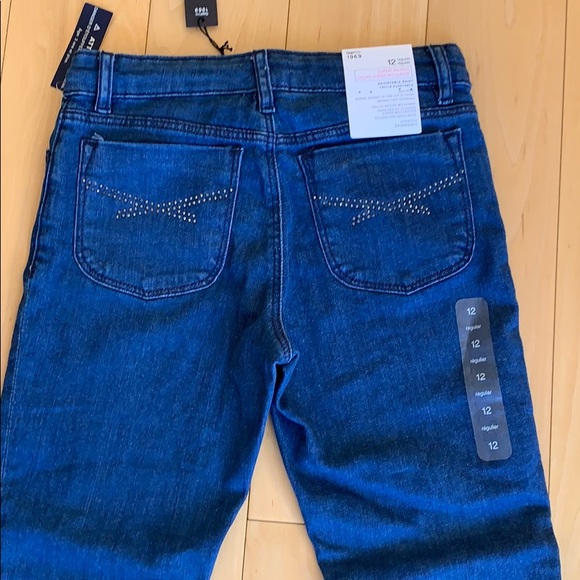 Brand New GapKids Jeans - Picture 2 of 4